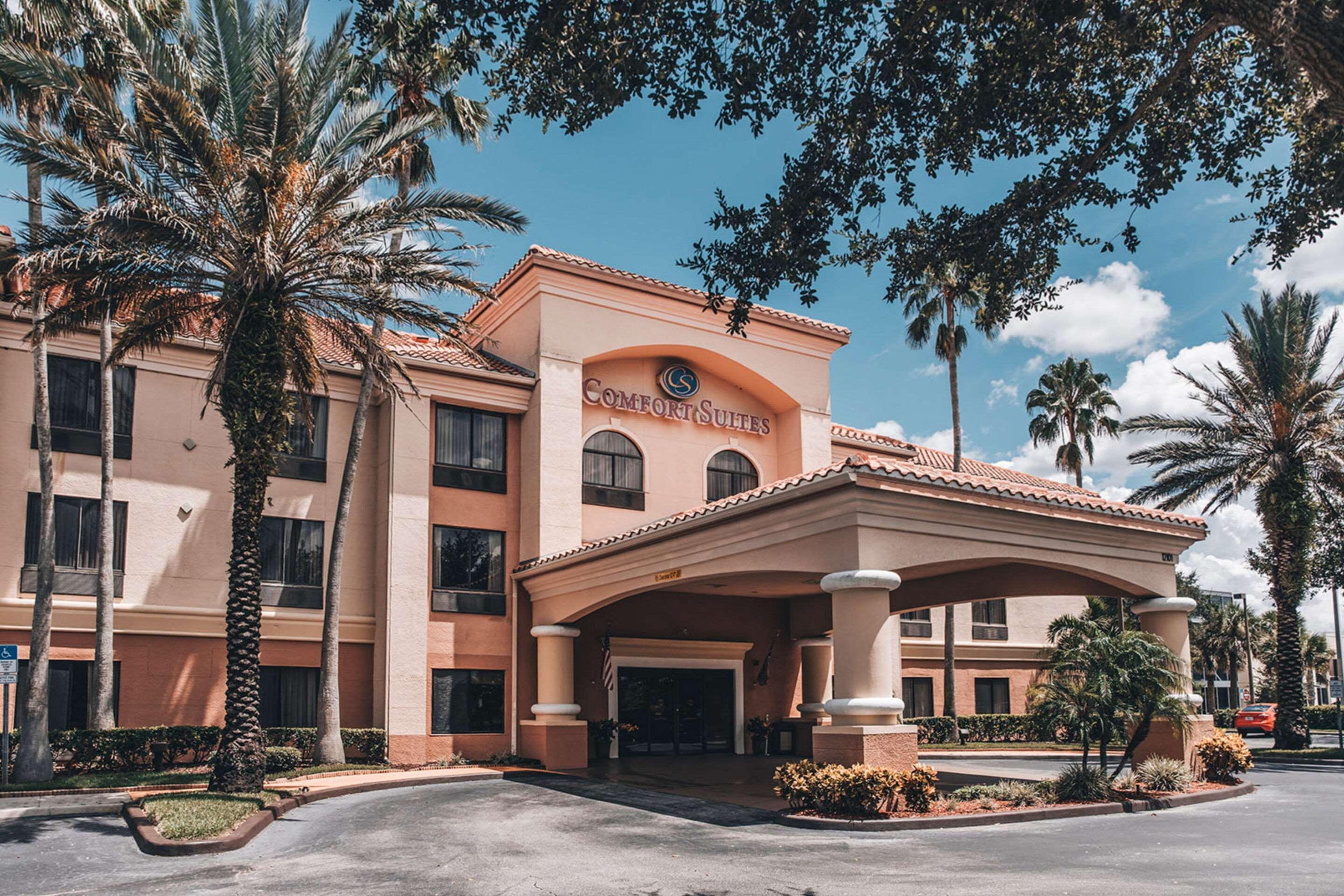 Best Western Plus Orlando East - Ucf Area Hotel Exterior photo