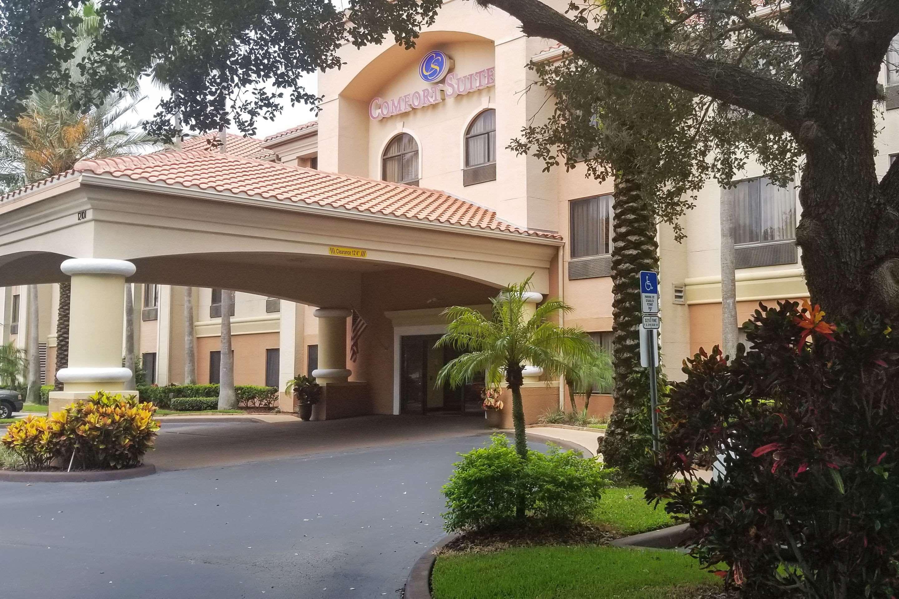 Best Western Plus Orlando East - Ucf Area Hotel Exterior photo